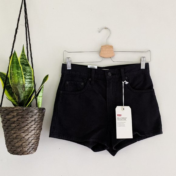New Levi's Wellthread Black Ribcage Denim Shorts - Picture 2 of 10